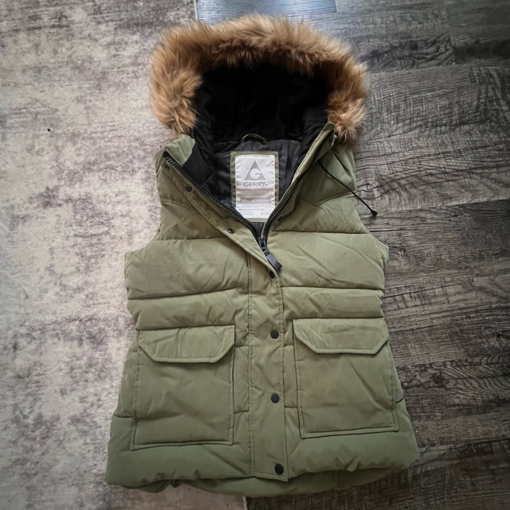 GERRY Special Edition Snow Vest w/ Faux Fur Trim